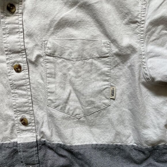 Vans Button-Up Shirt Men's Gray Medium Front Chest Pocket Short Sleeves Collared - Picture 4 of 5